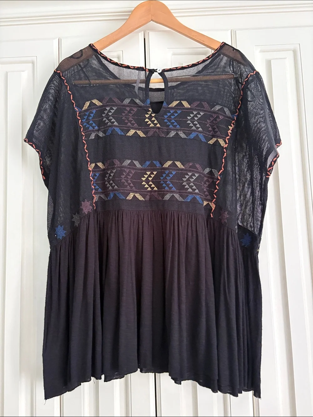 Free People Flowy Sleeveless Mesh Aztec Print Tunic Boxy Top Size Small Bohemian
